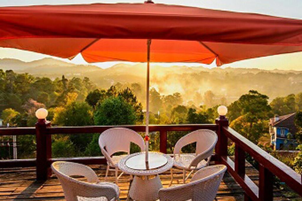 Hill Top Villa Hotel カロー エクステリア 写真